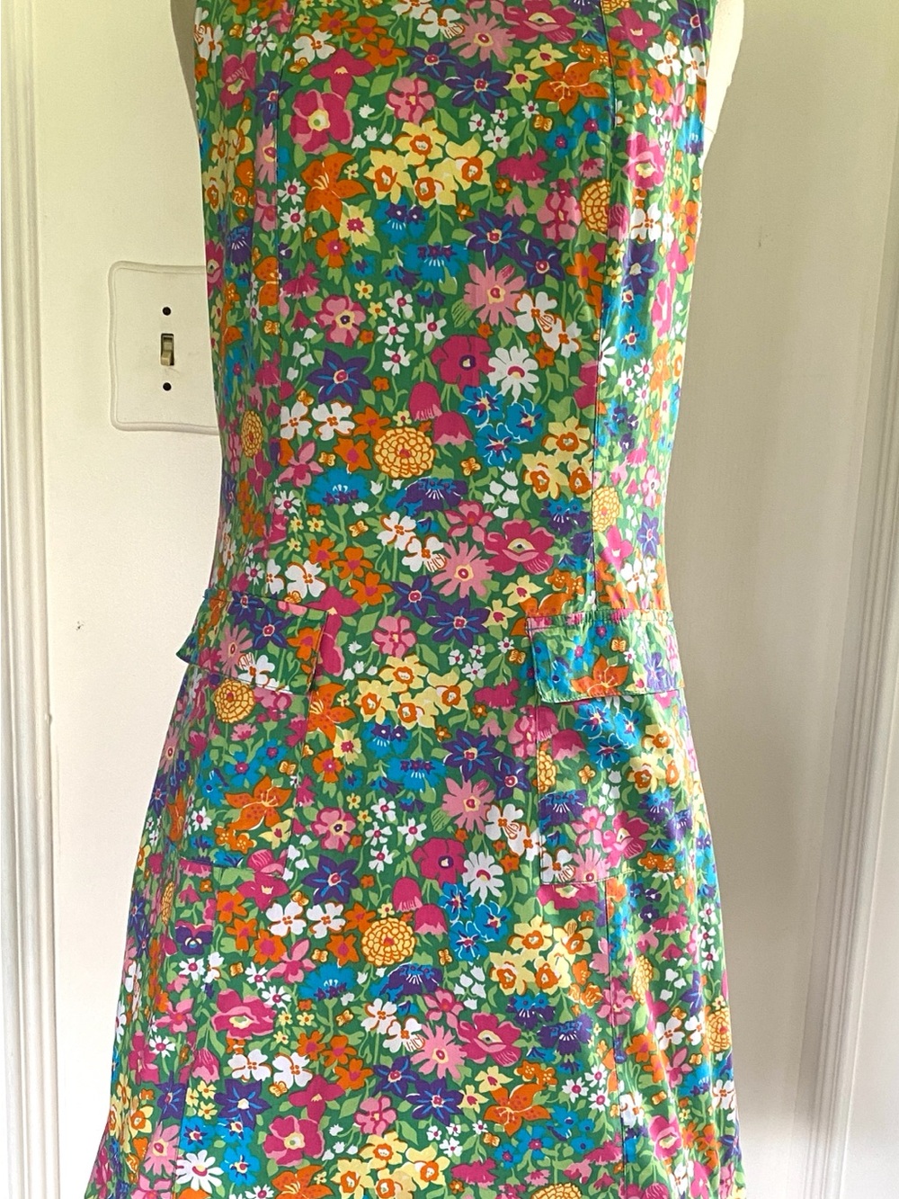 Vintage Lilly Pulitzer Bright Floral Mini Dress in Green, Pink & Blue Size 8 - Picture 8 of 9